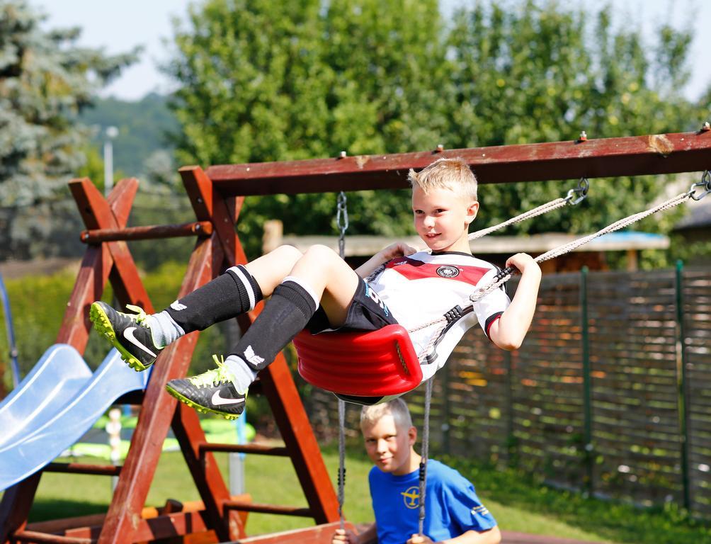 Ferienwohnung Morgensonne Am Kurpark Bad Berka - Parkplatz - Spielplatz - Wlan - 2 Schlafzimmer Номер фото